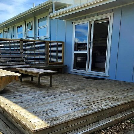 #40 At The Beach Waitarere 외부 사진